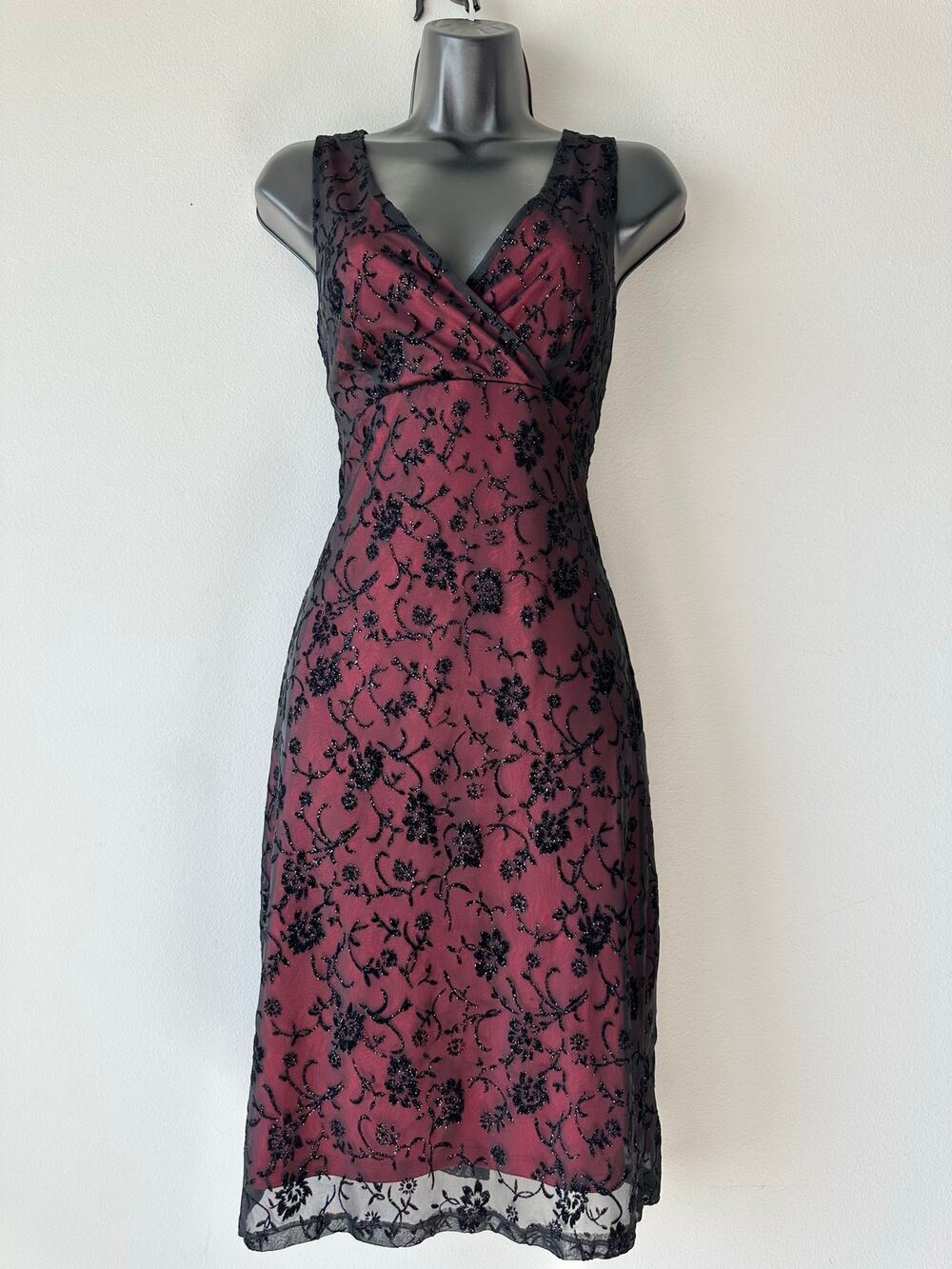 Vintage 90s Red Black Glitter Mesh Floral Formal Dress L 90s Goth
Dark Romantic